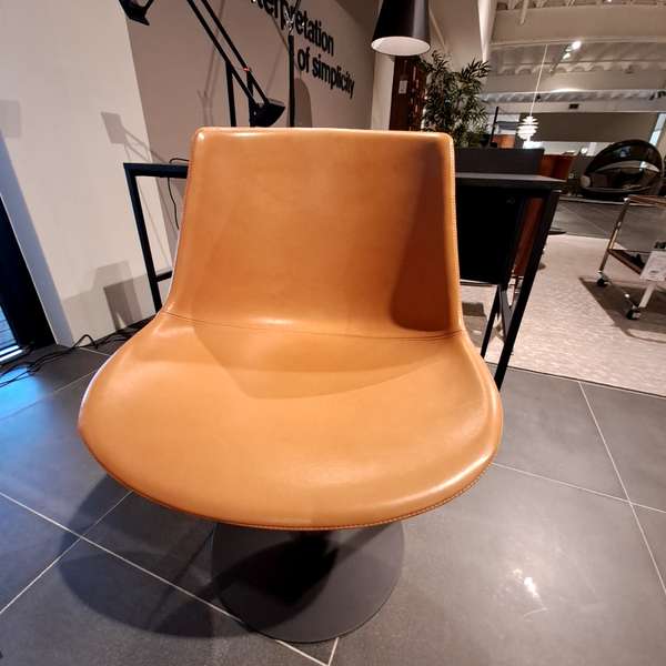 MDF Italia FLow Chair eetkamerstoel - Showroom