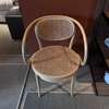 Thonet 210-R eetkamerstoel - Zijaanzicht links