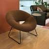 Leolux Mimas fauteuil met tafel - Showroom