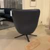  Leolux Hilco fauteuil - Achter aanzicht