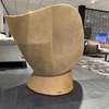 Montis Fabian fauteuil met poef - Achter aanzicht
