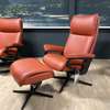 Stressless Aura M relaxfauteuil met hocker - Showroom