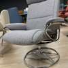 Stressless Urban Paris M relaxfauteuil - Zijaanzicht rechts