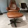 bert plantagie Zyba draaifauteuil met poef - Details