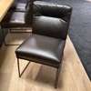 KFF D-light eetkamerstoel (set van 4) met eetbank - Showroom