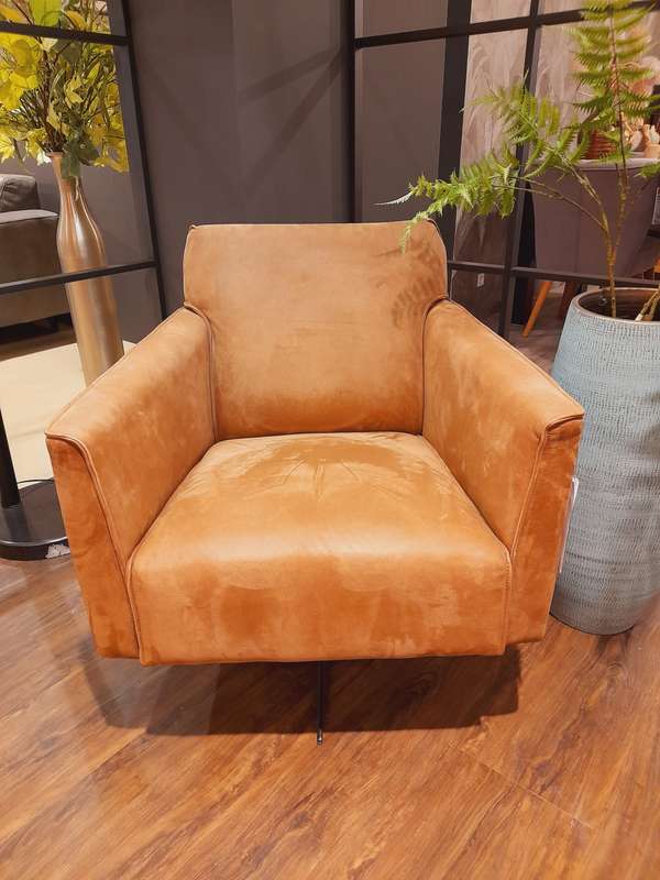 Jamé Zitmeubelen Jesse fauteuil - Showroom