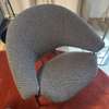 Artifort Glider fauteuil - Zijaanzicht links