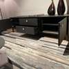 Lotus Hedge TV-meubel - Showroom