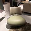 Leolux Pallone fauteuil - Zijaanzicht links