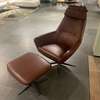 bert plantagie Zyba fauteuil met poef - Showroom