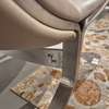 Afbeeldingen van EYYE Juno fauteuil (set van 2)