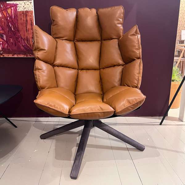 Afbeeldingen van B&B Italia Husk draaifauteuil met poef