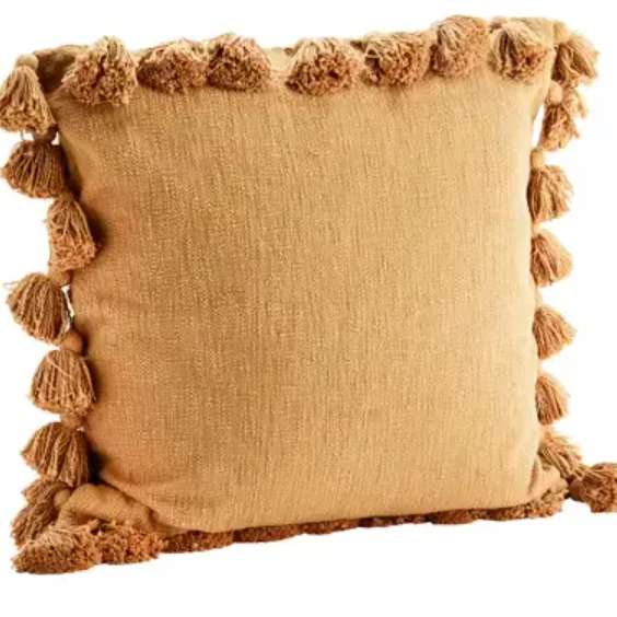 Afbeeldingen van Madame Stoltz Beige sierkussen