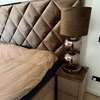 Afbeeldingen van Private Label Valentino boxspring 200x210 met nachtkastjes en poef