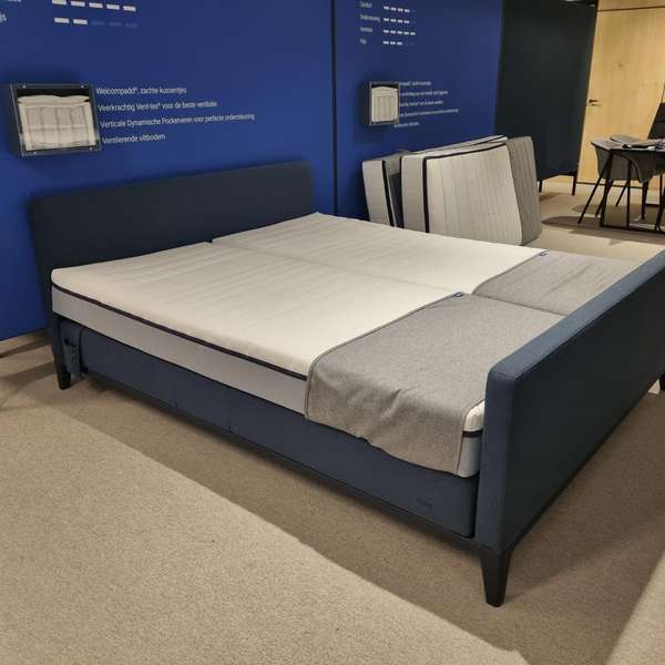 Afbeeldingen van Auping Criade boxspring - 180x210 verstelbaar
