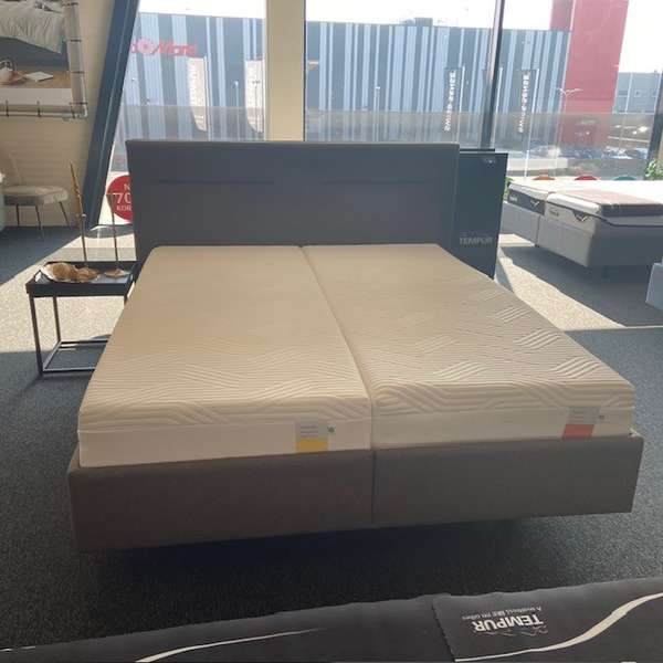 TEMPUR Brown Relax bed - 160x200  - Showroom