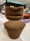 Afbeeldingen van Montis Fabian fauteuil met poef