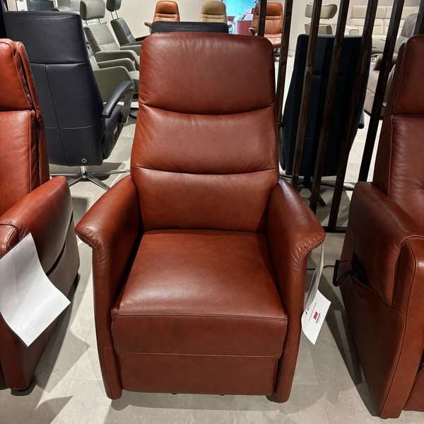 Gealux Genua Small relaxfauteuil met sta-op - Showroom