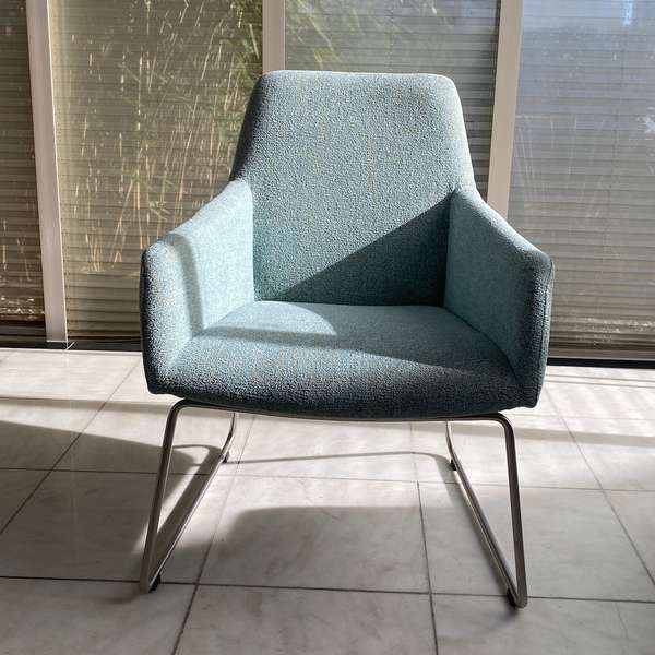 Jamé Zitmeubelen Kim fauteuil - Showroom