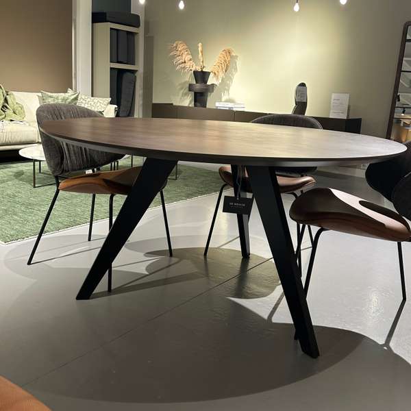 Metaform Space eettafel - Ø150 - Showroom