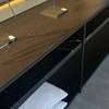 Van Beek Cubic sidetable - Details