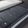 Private Label Design bed - 180x210 - Zijaanzicht links