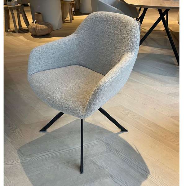 Young Line Furniture Xylo eetkamerstoel - Showroom