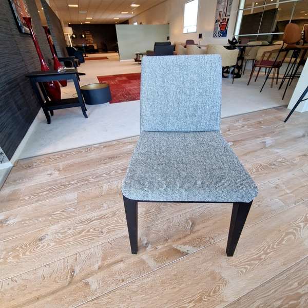 Porada Tama Dining eetkamerstoel - Showroom
