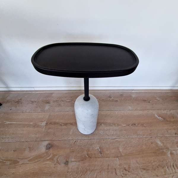 Porada Ekero bijzettafel - Showroom