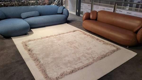 Leolux Frame Stone vloerkleed - 240x340 - Materiaal