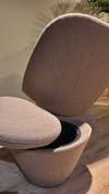 Montis Fabian fauteuil met poef - Materiaal