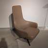 Vitra Repos fauteuil - Vooraanzicht