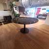 Metaform Orfis eettafel - Ø130 - Showroom