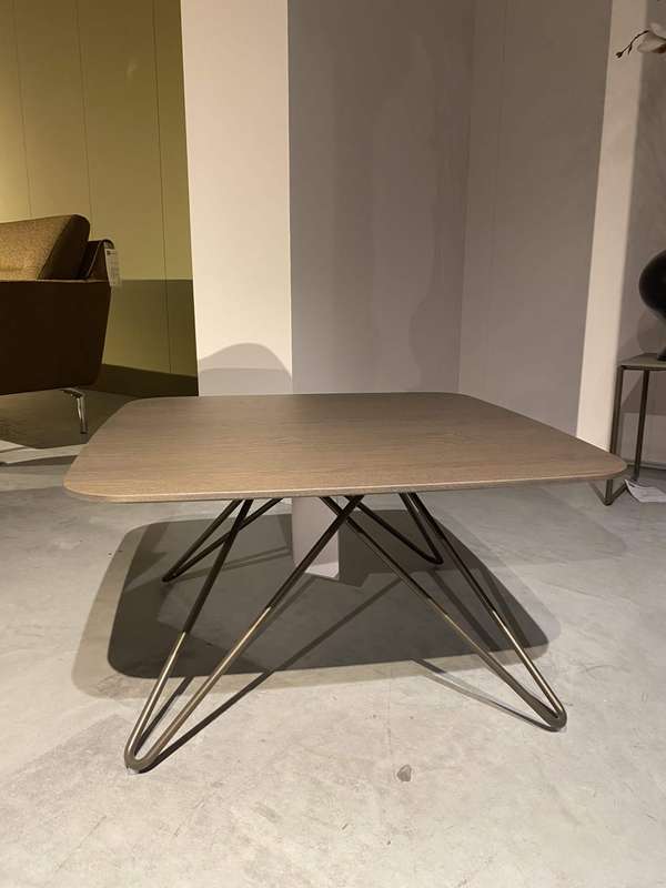 Leolux Cimber salontafel - Materiaal