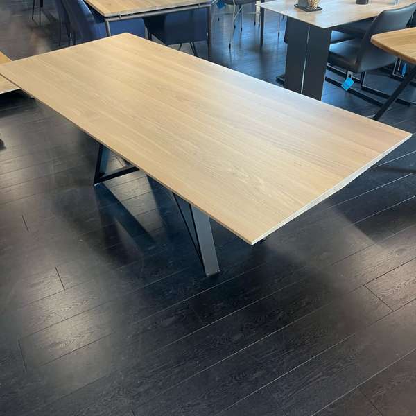 bert plantagie Stella eettafel - 220x100 - Materiaal