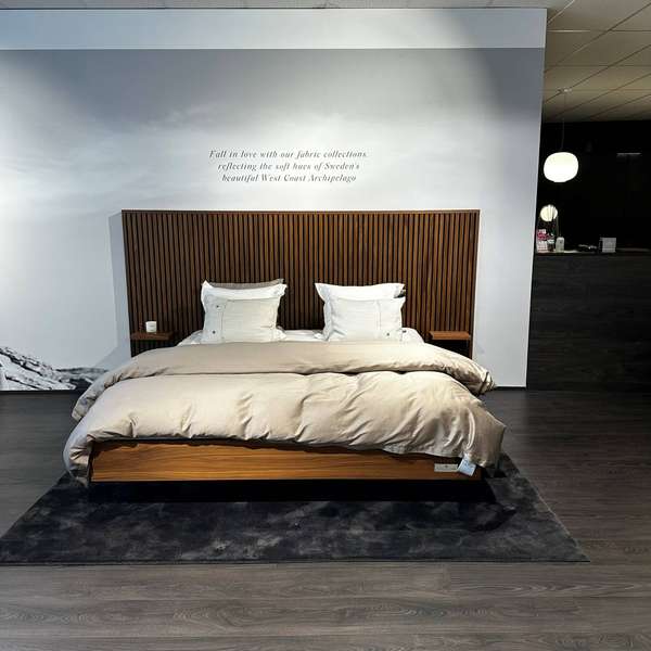 Carpe Diem Hällsö Pinnö bed - 180x210 - Showroom