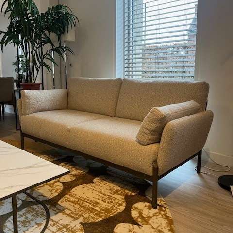 Leolux Enna 2,5-zitsbank met fauteuil - Showroom
