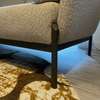 Leolux Enna 2,5-zitsbank met fauteuil - Details