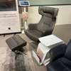 Conform MyPlace relaxfauteuil met hocker - Zijaanzicht rechts