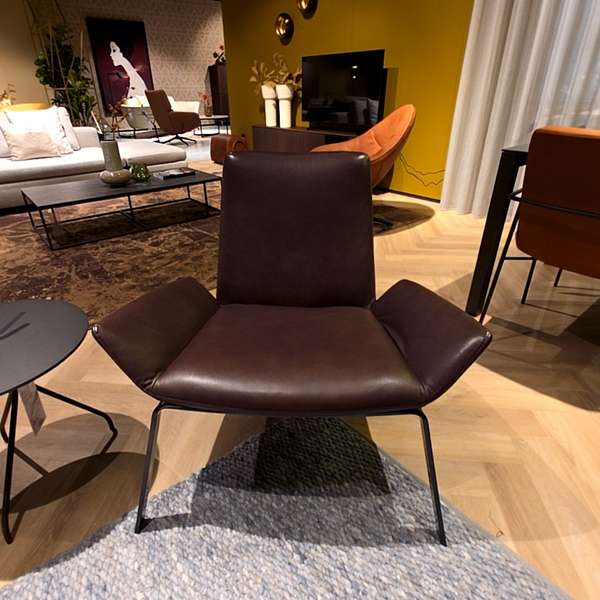 Design On Stock Komio fauteuil - Showroom