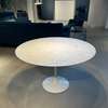 Knoll International Saarinen eettafel - Ø120 - Zijaanzicht links