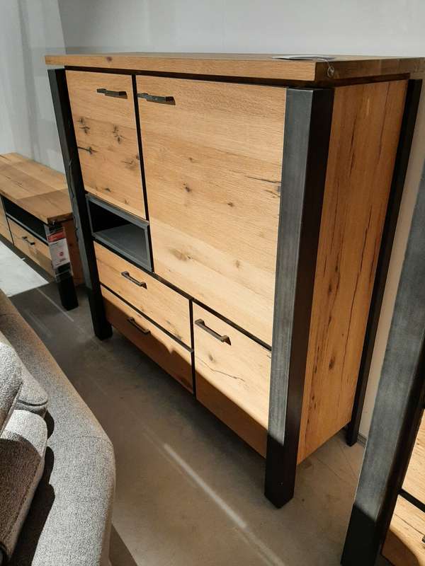 In.House Lucania wandkast - Materiaal