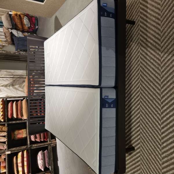 Auping Noa bed - 180x210 - Showroom
