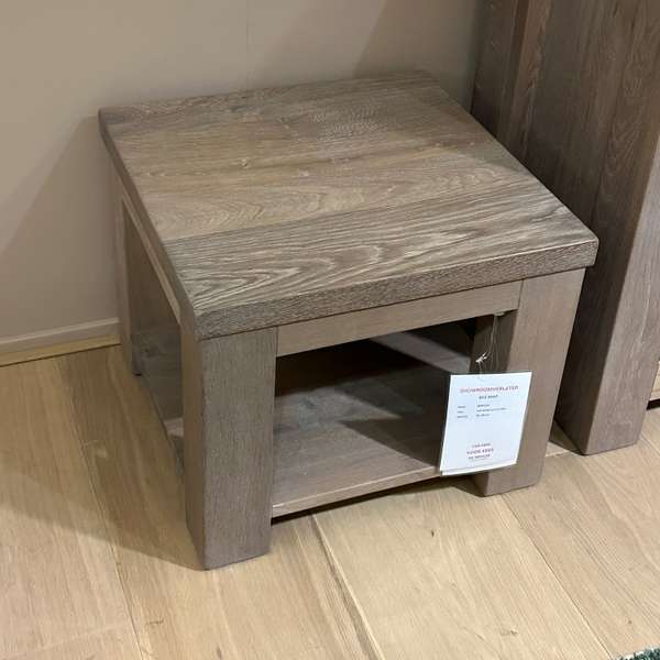 BKS Meubelen MWP bijzettafel - Showroom