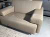 Cloak Sand 3-zitsbank met Sand loveseat - Materiaal