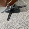 Leolux Caruzzo Plus fauteuil met Fine poef - Details