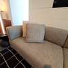 Cassina Met 2,5-zitsbank - Zijaanzicht links