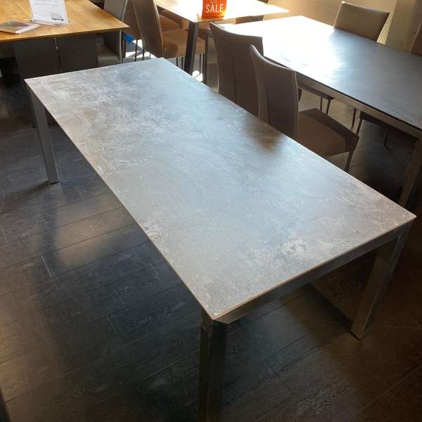 bert plantagie N2005 eettafel - 200x90 - Materiaal