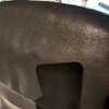 Leolux Indra Plus fauteuil met poef - Materiaal