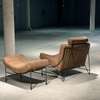 Leolux Volare fauteuil met poef - Materiaal